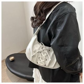 由 lacy_kuo (刊登 ID 1367038109，圖片 1) 提交，位於 的 (類別：)，說明：。