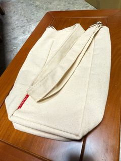 由 xenafax68052 (刊登 ID 1367044022，圖片 1) 提交，位於 的 (類別：)，說明：。