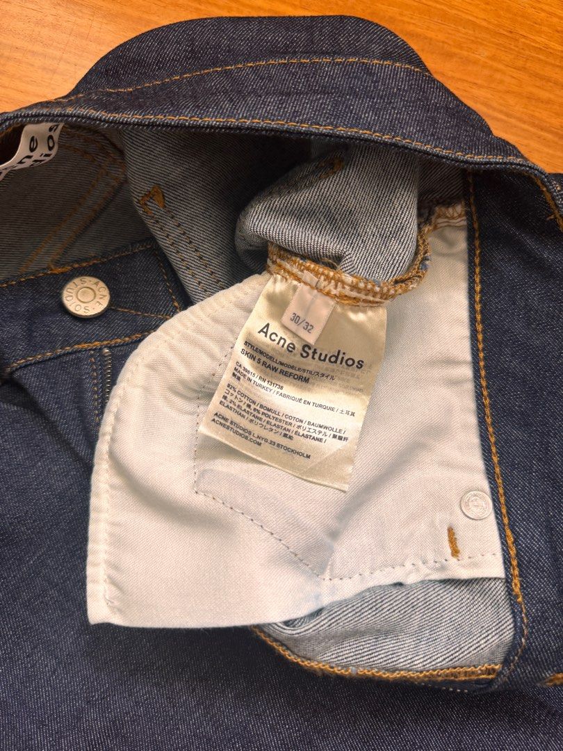 Acne Studios Skin 5 Raw Reform Jeans (Category: Jeans) located in Quezon City. Submitted by teaandbiscuits (Listing ID 1366973527, Image 3). Description: Size 30/32 Skinny jeans.