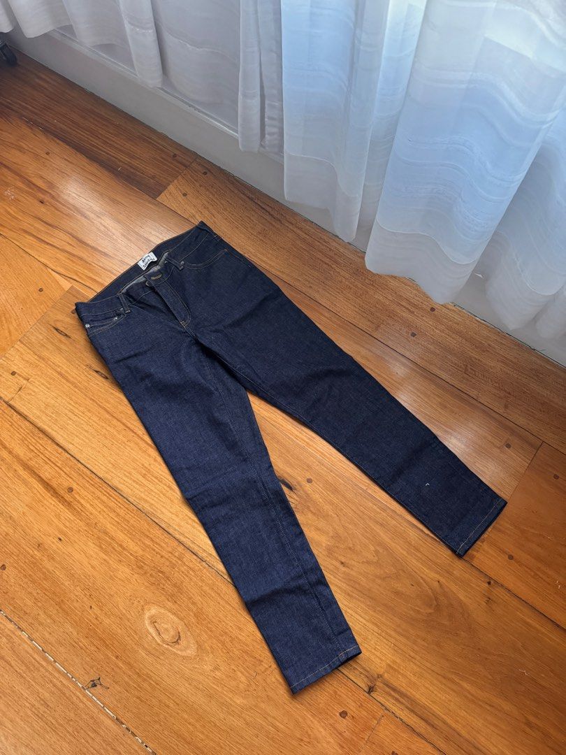 Acne Studios Skin 5 Raw Reform Jeans (Category: Jeans) located in Quezon City. Submitted by teaandbiscuits (Listing ID 1366973527, Image 1). Description: Size 30/32 Skinny jeans.
