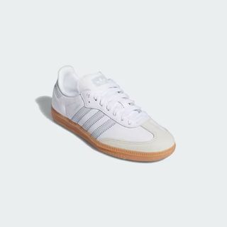 (Category: ) located in . Submitted by bloom.closet (Listing ID 1366978615, Image 1). Description: .