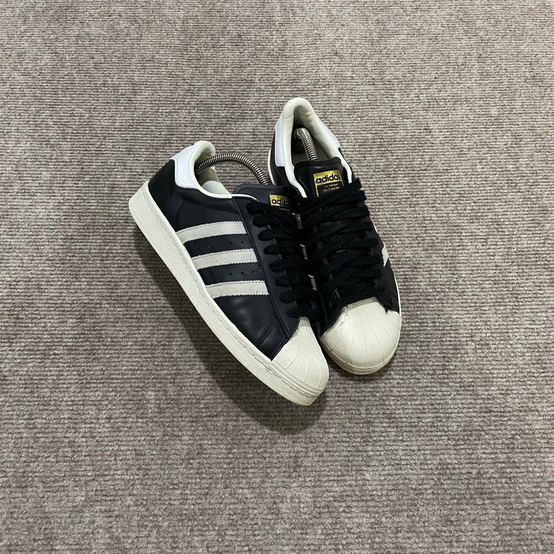 Adidas Superstar OG (Category: Sneakers) located in Davao. Submitted by 082archive (Listing ID 1367087410, Image 1). Description: Excellent choice 8.5US/26.5CM.
