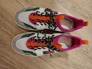 （分類：）位於 。 由 laughingmama 提交（商品編號 1366965454，圖片 1）。簡介： 。