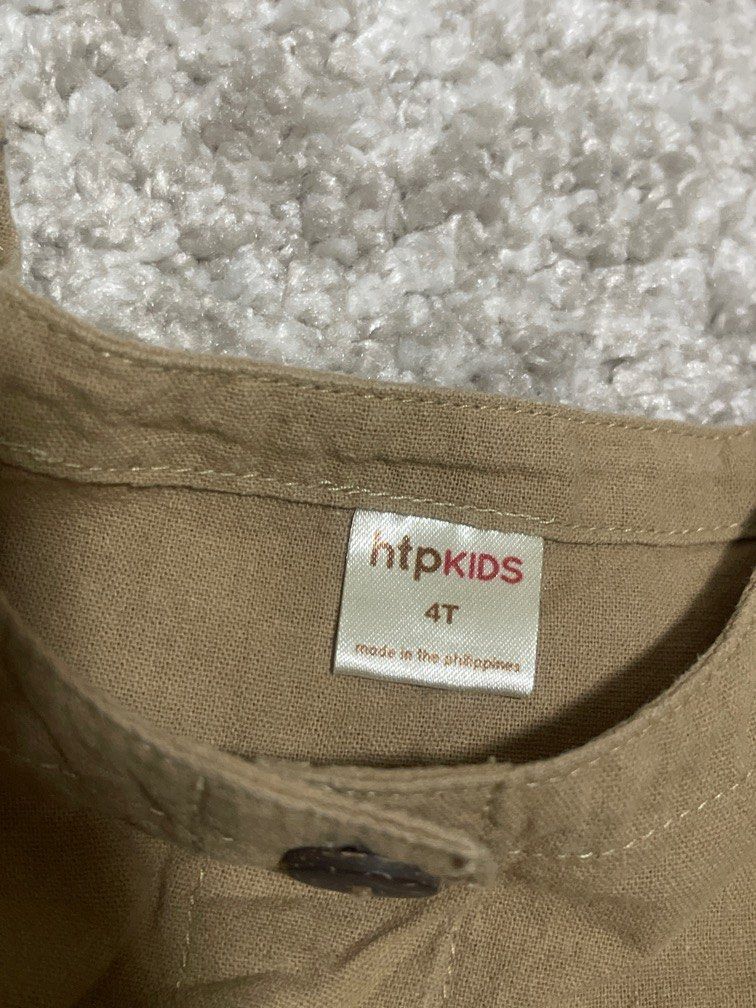 Baby Overall Branded Clothes (Category: Babies & Kids Fashion) located in Marikina City. Submitted by bimbems (Listing ID 1367021054, Image 2). Description: Not used! Rfs: decluttering Branded 4 years old! Message me for more infos 📍Marikina City.