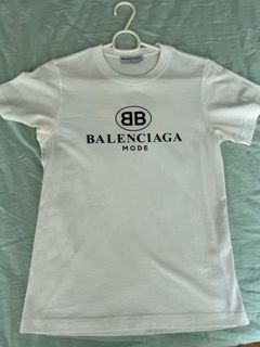 Balenciaga tee For Sale Women's Fashion Carousell Singapore