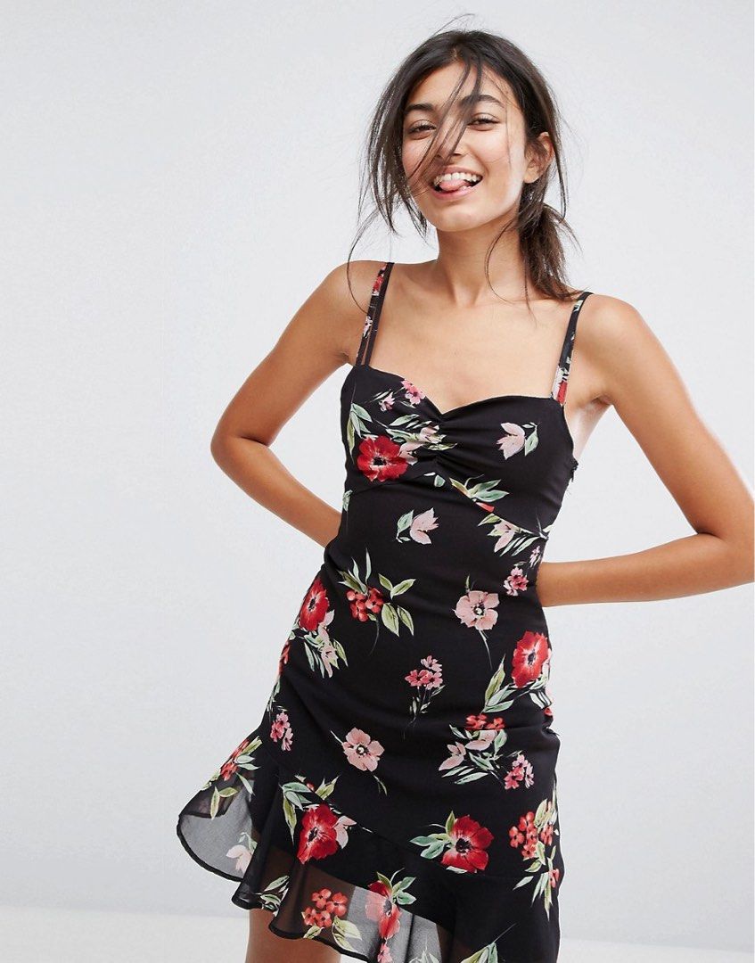 Bershka Cami Dress (Category: Dresses) located in Davao. Submitted by lovedbydeng (Listing ID 1367041448, Image 1). Description: Bershka black and floral cami dress. perfect for dinner dates :).