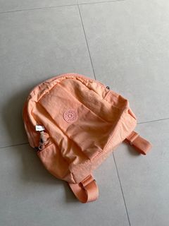 (Category: ) located in . Submitted by 08163 (Listing ID 1366936826, Image 1). Description: .