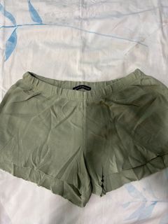 (Category: ) located in . Submitted by gab.khor (Listing ID 1366984471, Image 1). Description: .