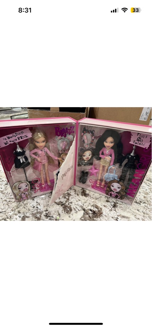 Bratz X Mean Girls Collector Dolls - Karen & Gretchen 2-Pack With Iconic Movie Outfits & Accessories