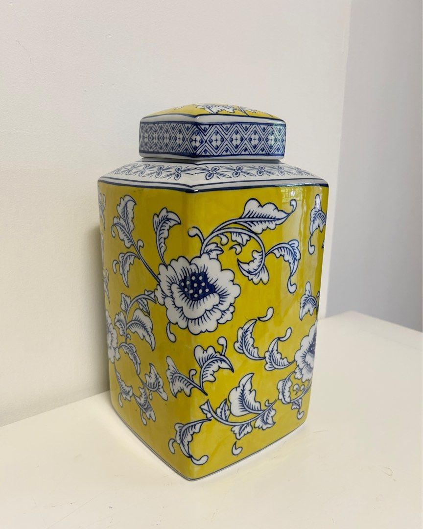 Ceramic yellow painted ginger jar