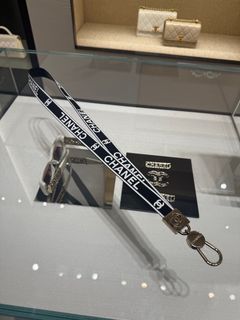 （分類：）位於 。 由 vicvic721 提交（商品編號 1367079024，圖片 1）。簡介： 。