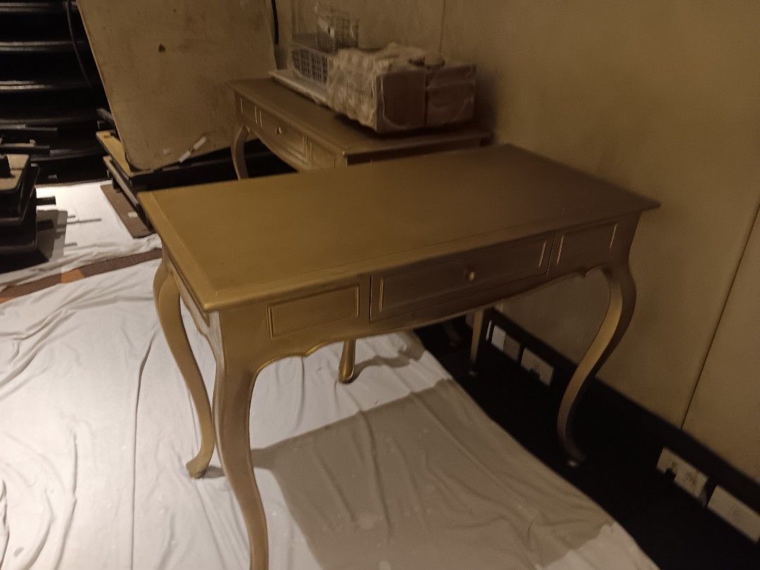 Console table (Category: Shelves, Cabinets & Racks) located in Las Pinas. Submitted by jesus1smysavi0r (Listing ID 1366969764, Image 2). Description: pre loved hotel pull out.