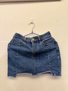 （分類：）位於 。 由 chellybee15 提交（商品編號 1367077108，圖片 1）。簡介： 。