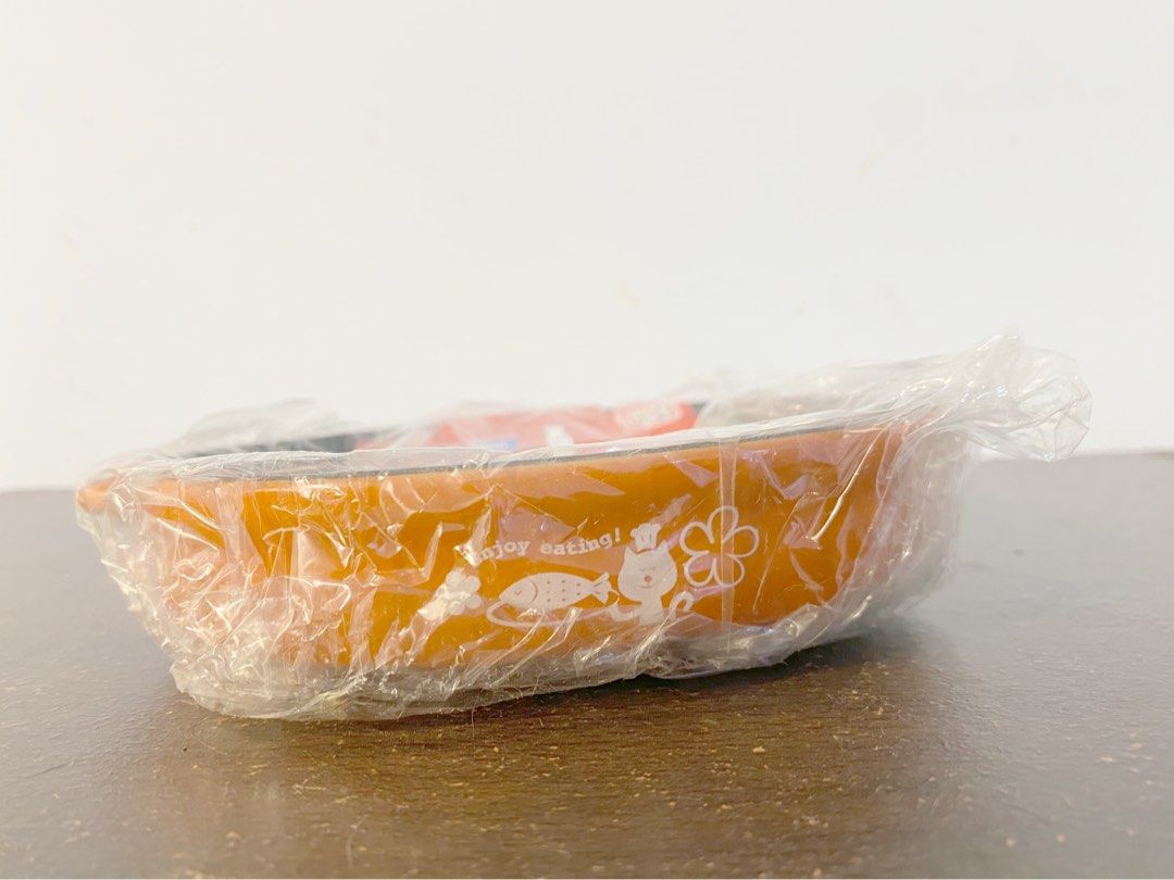 由 oprre (刊登 ID 1366956263，圖片 2) 提交，位於 花蓮縣 (Hualien) 的 🇯🇵DoggyMan 貓用不沾鍋餐碗（全新） (類別：寵物及其他)，說明：。