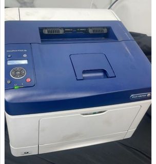 [A03438] ★SALE★ FUJI XEROX ♪ A3 カラーレーザー DocuPrint C3350 ★10236枚 ★2段給紙 ★両面印刷 ★専用キャビネット プリンター