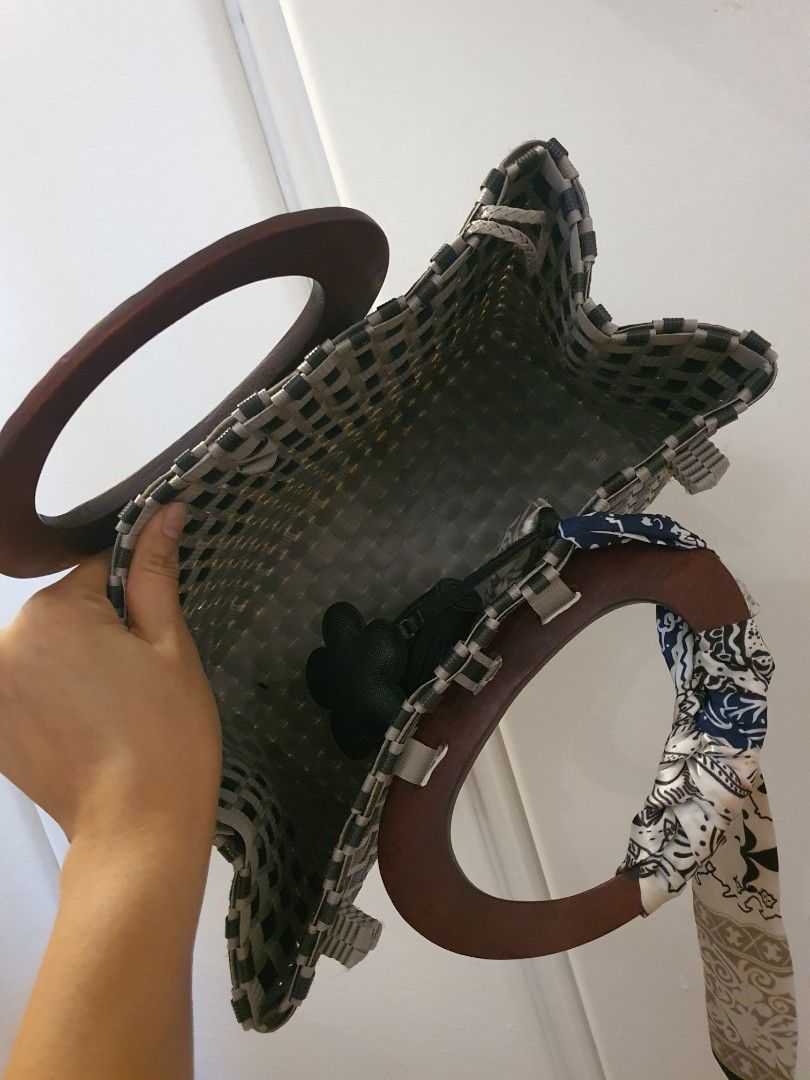 Handmade bag (Category: Beach Bags) located in Marilao. Submitted by dlane (Listing ID 1366972723, Image 2). Description: di naman nagamit naka stock lang sa cabinet..