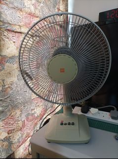 （分類：）位於 。 由 kaiyin1314 提交（商品編號 1366945486，圖片 1）。簡介： 。