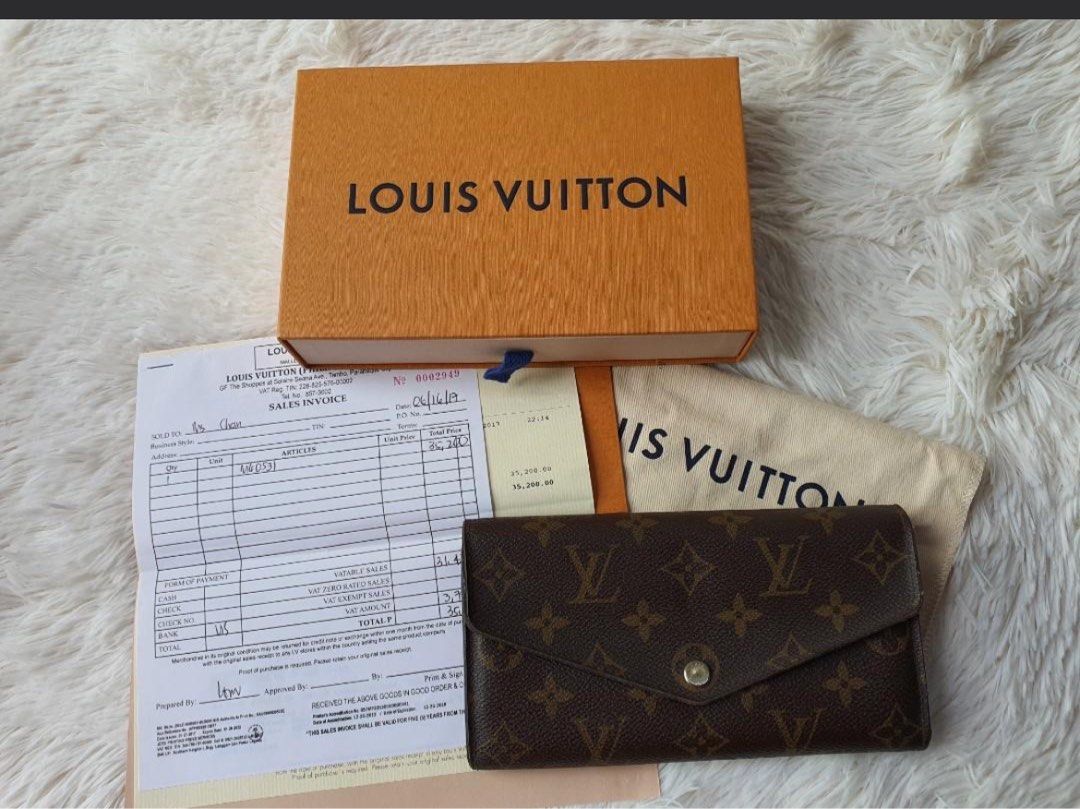 RUSH!!!! Louis Vuitton Sarah Wallet (Category: Luxury Bags & Wallets) located in Antipolo. Submitted by luxurieslvoes (Listing ID 1367068481, Image 2). Description: Original Louis Vuitton Sarah Wallet Rfs: Decluttering Inclusions: Box Receipt Dustbag.