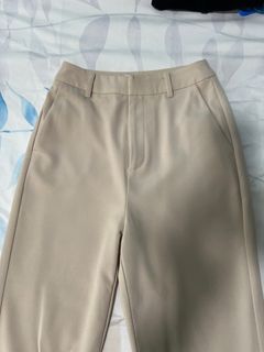 (Category: ) located in . Submitted by toomany.clothes (Listing ID 1366980620, Image 1). Description: .