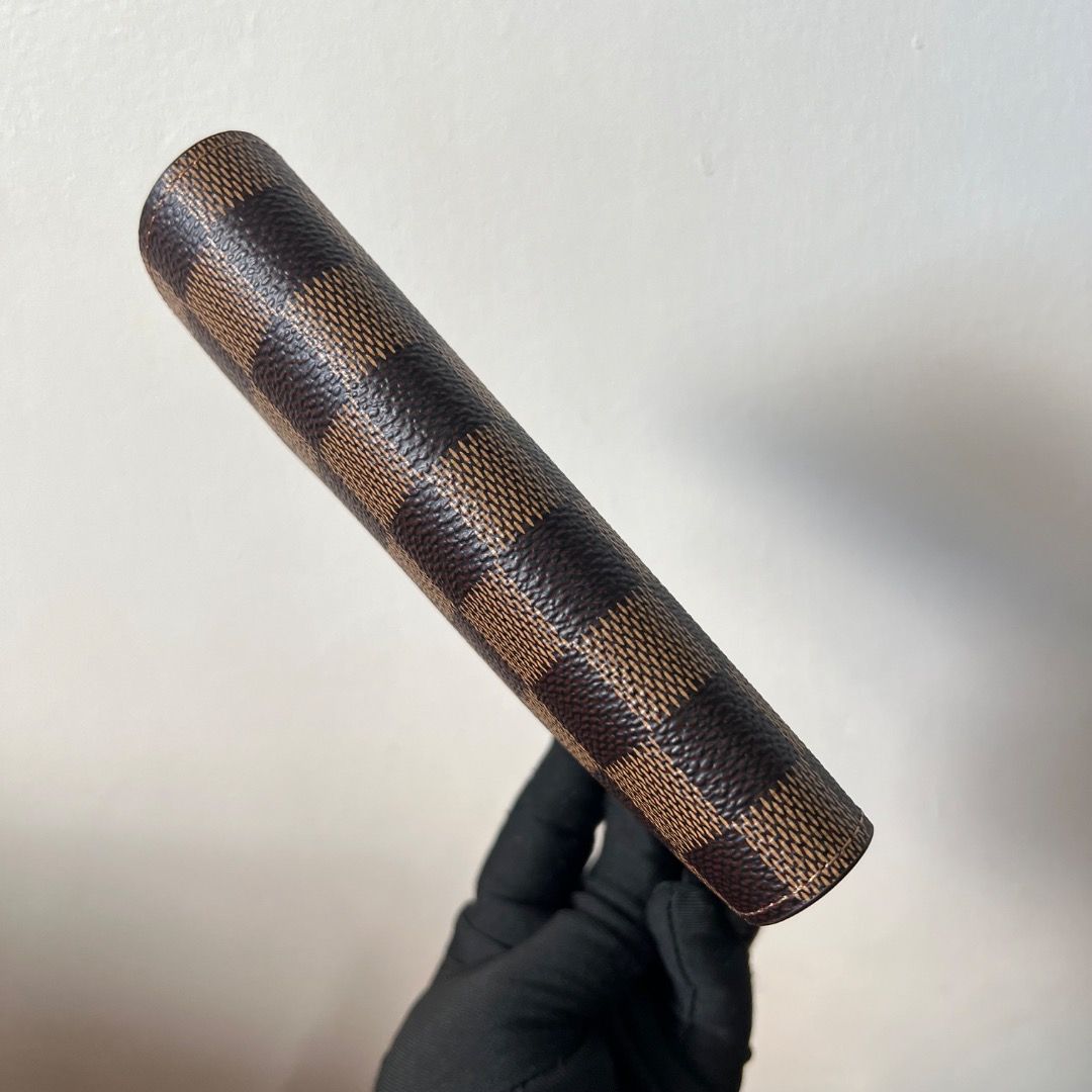 LV Damier Ebene Passport Cover (Category: Luxury Bags & Wallets) located in Antipolo. Submitted by mjlenihcpreloved (Listing ID 1366997077, Image 2). Description: .