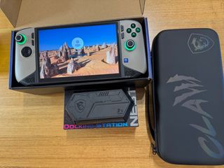 （分類：）位於 。 由 kogwah 提交（商品編號 1367041244，圖片 1）。簡介： 。