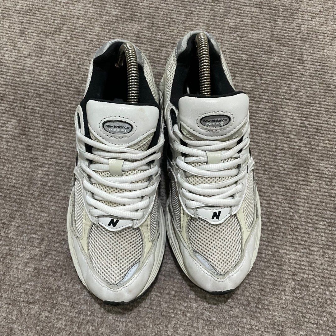 NB2002R Atlas Haze (Category: Sneakers) located in Davao. Submitted by 082archive (Listing ID 1367087308, Image 3). Description: Very good condition 7W/23.5CM.