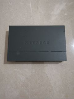 NETGEAR 8 Port Gigabit Ethernet Switch GS30864233215971714110