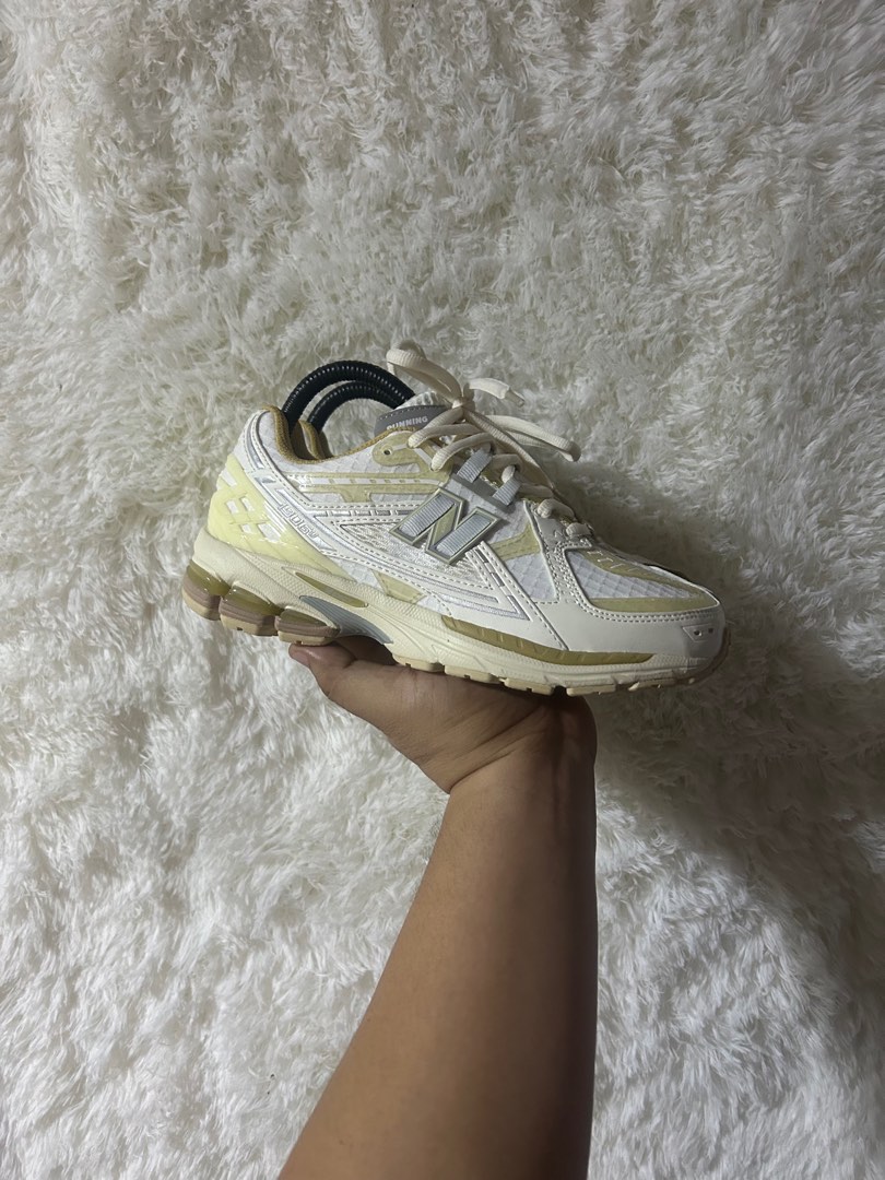 New Balance 1906 Women's