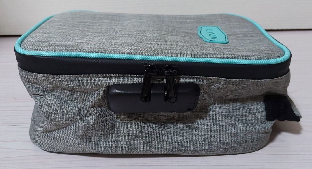[NEW] Travel Storage Case Safe Bag (Category: Sanitary Hygiene) located in Pasig City. Submitted by findingviolet (Listing ID 1367063536, Image 2). Description: [NEW] Travel Storage Case Safe Bag - Smell Proof Bag with Combination Lock - Multipurpose: File Organizer Case, Travel Storage Case Safe Bag, Valuables Storage - Dimensions: 9.5" x 6" x 3.5" Features: - Carbon linings that prevent odors from escaping and keep personal items discreet - Sui
