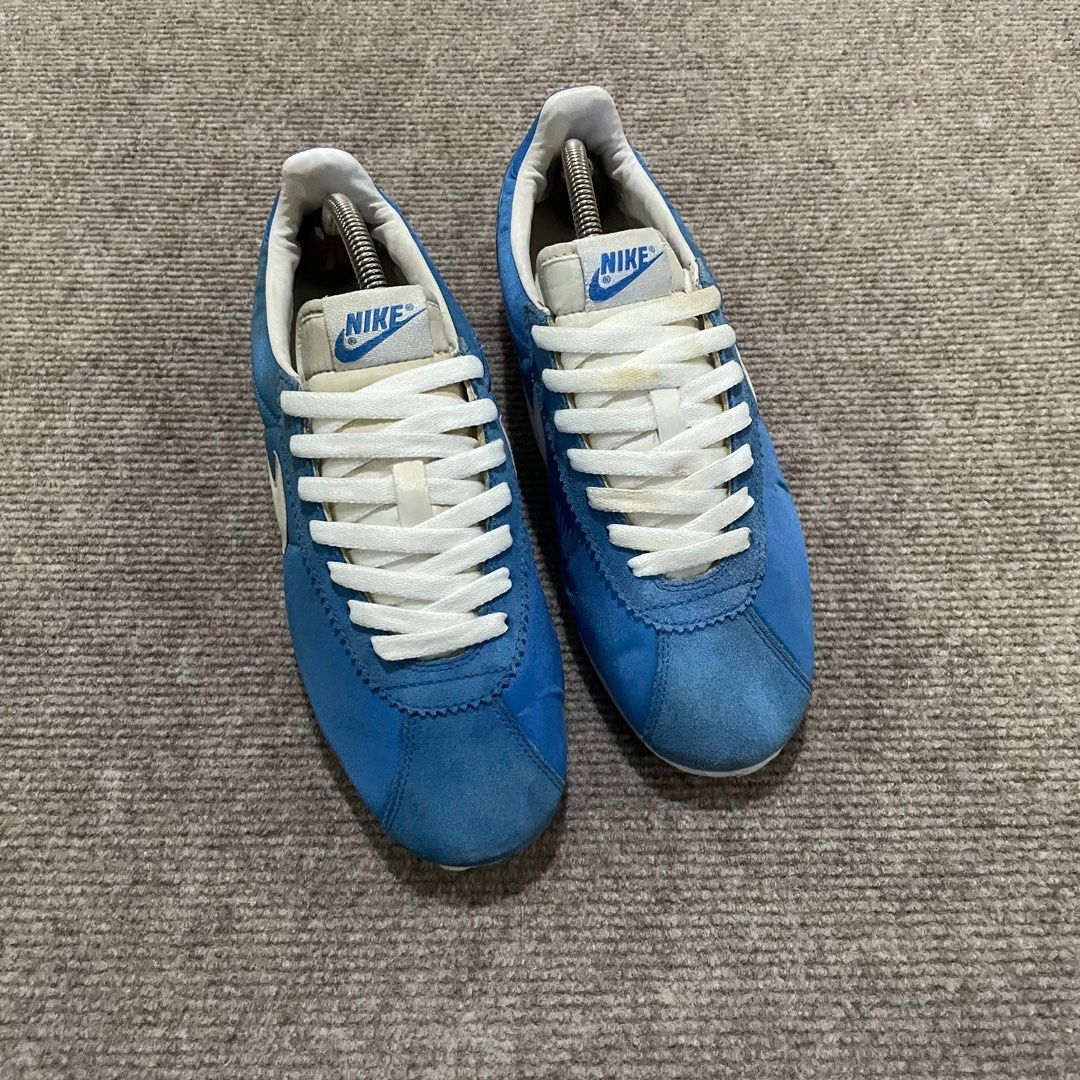 Nike Cortez (Category: Sneakers) located in Davao. Submitted by 082archive (Listing ID 1367087520, Image 2). Description: Very good condition 9US/27CM.