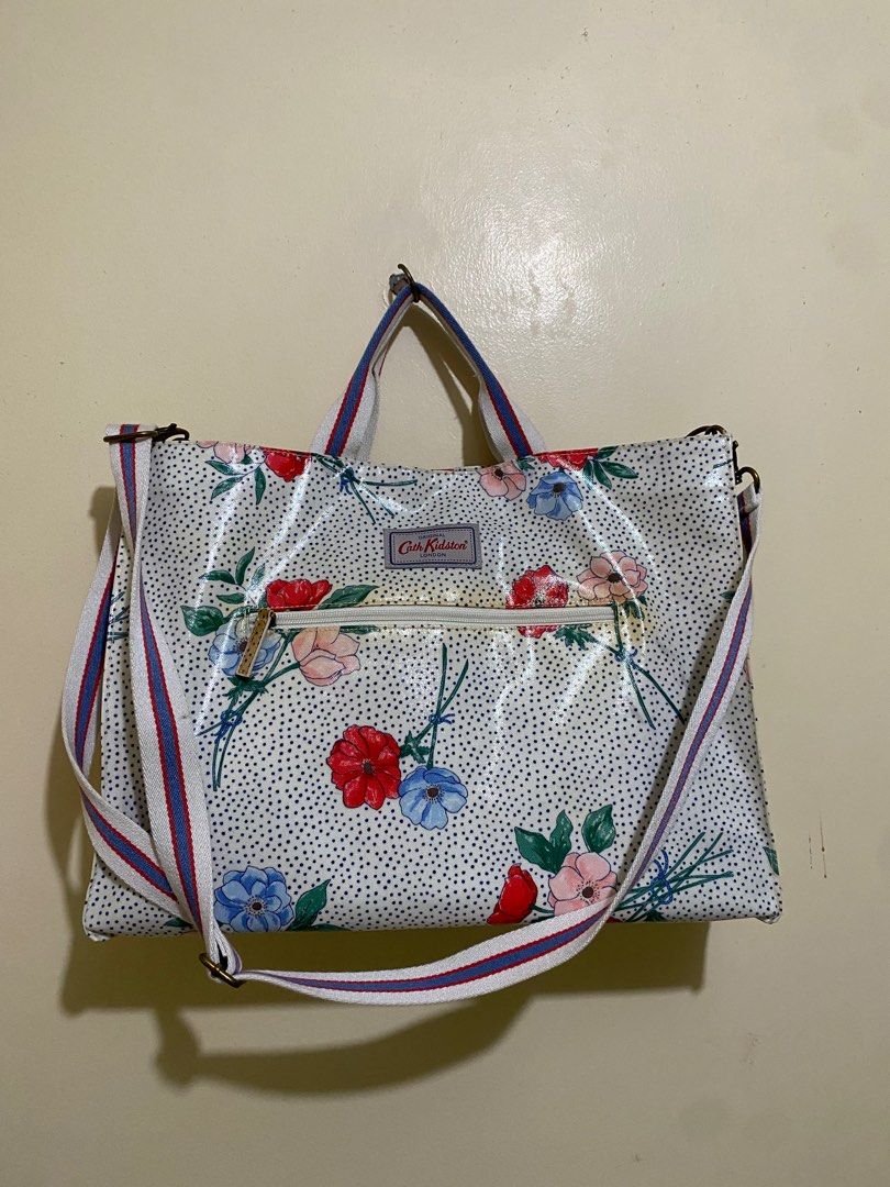 ORIGINAL CATH KIDSTON (Category: Luxury Bags & Wallets) located in Davao. Submitted by abdullahal43824 (Listing ID 1367065480, Image 1). Description: .