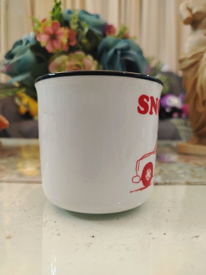 Peanuts Snoopy 2 Pcs. Teacup Mug Set (Category: Coffee & Tea Tableware) located in San Fernando. Submitted by jpmarketplace2023 (Listing ID 1366979975, Image 3). Description: 💚 All items are authentic from Japan. 💛 MOP: GCash (❌️ GCash Protect) 🩵 MOD: LBC only (❌️ S. Checkout, COD, COP) 💙 Meet-up: Vista Mall, San Fernando, Pampanga 💜 All items are on-hand. 🧡 First to pay gets the item first. ❤️ Breakable items are packed with care and cauti