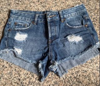 (Category: ) located in . Submitted by shopherela (Listing ID 1367051650, Image 1). Description: .