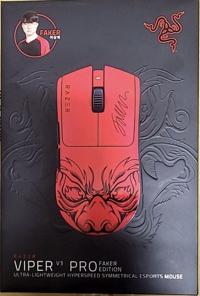 由 kevun8811552 (刊登 ID 1367078702，圖片 1) 提交，位於 台北市 (Taipei) 的 Razer VIPER V PRO (類別：電腦滑鼠及相關產品)，說明：抽獎抽到全新未用過，賣給有緣人 有意者可談價。