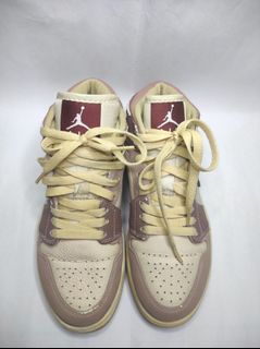 (Kategori: ) berada di . Dikirim oleh preloved_by.hana (ID iklan 1366973853, Gambar 1). Deskripsi: .