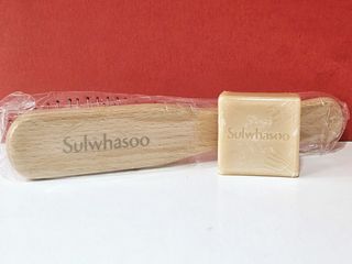 Sulwhasoo 雪花秀木制梳 送小香皂 Wooden Comb with Small Soap Luxury 韓國64242679936769110
