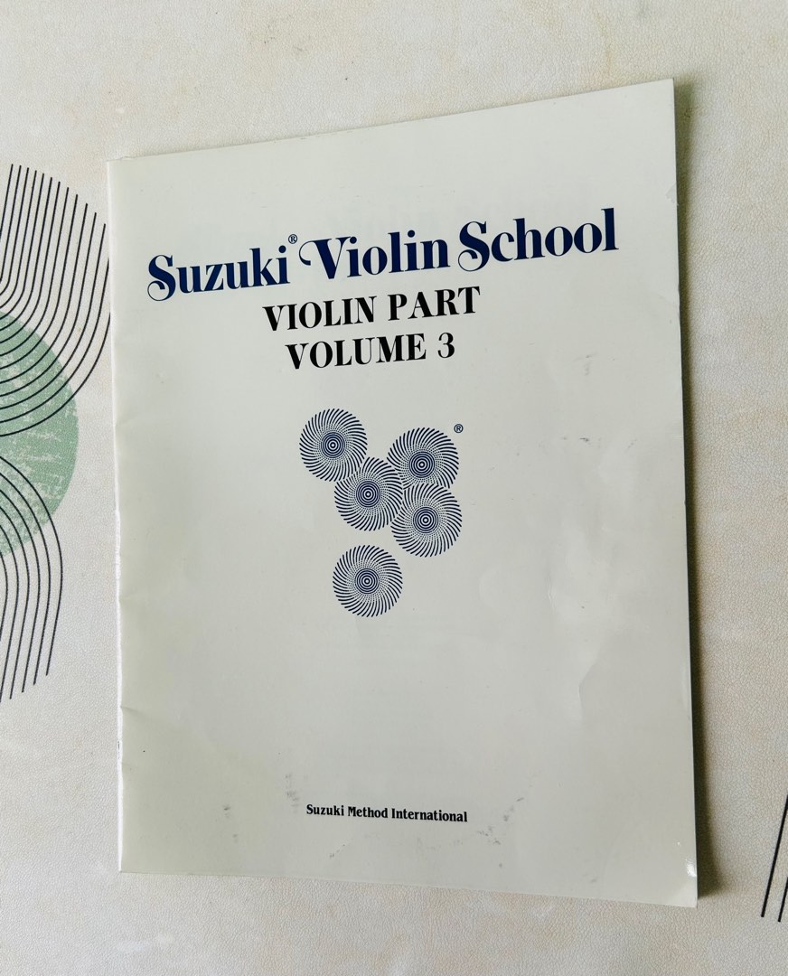 Suzuki Violin School Violin Part Volume 3, 興趣及遊戲, 音樂、樂器 & 配件, 音樂與媒體 ...