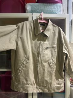 (Category: ) located in . Submitted by marsthrift_ (Listing ID 1366951229, Image 1). Description: .