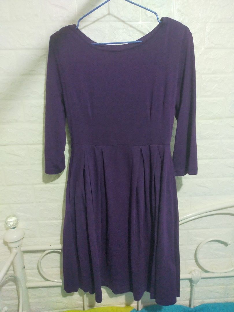 Violet Midi Dress with pockets (Category: Dresses) located in Quezon City. Submitted by gzerimar (Listing ID 1367033624, Image 1). Description: .