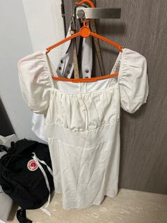 (Category: ) located in . Submitted by co.apparels (Listing ID 1367096758, Image 1). Description: .