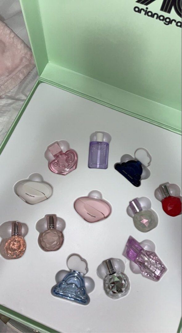 WTB LFS Ariana Grande perfume minis (Category: Looking For) located in Pasig City. Submitted by beautyloversph (Listing ID 1366974909, Image 2). Description: Looking for Ariana grande perfume minis Specifically Mod vanilla mini Mod blush mini Frankie by Ariana grande mini Cloud pink mini Pls pm me if u have hehe💙💜🩵.