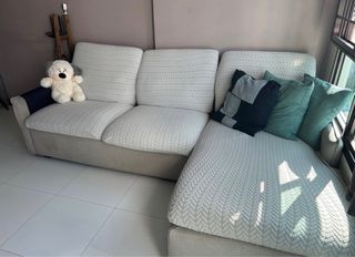 (Category: ) located in . Submitted by ahcal (Listing ID 1372023057, Image 1). Description: .