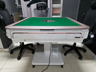 （分類：）位於 。 由 keraou 提交（商品編號 1372036835，圖片 1）。簡介： 。