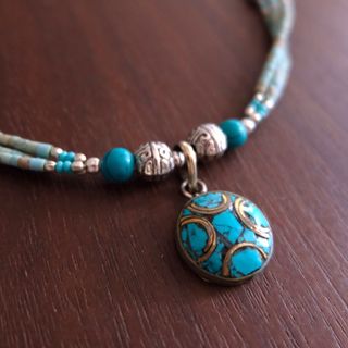 （分類：）位於 。 由 something.ethnic 提交（商品編號 1362964327，圖片 1）。簡介： 。