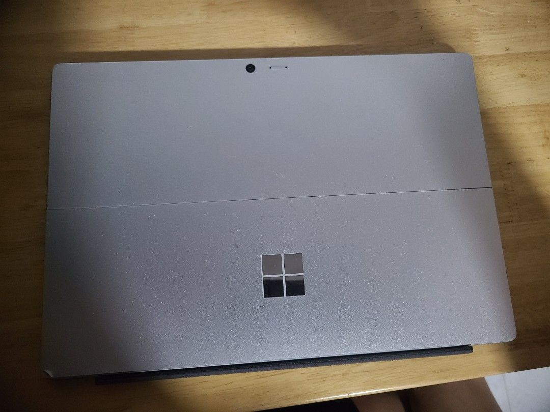 💸 "Faulty Battery Surface Pro 5 - **i5/8GB/256GB** (Use as laptop) (Category: Laptops & Notebooks) located in Singapore. Submitted by ipadairfour (Listing ID 1372005835, Image 2). Description: 🚨 Microsoft Surface Pro 5 (i5/8GB/256GB) - Faulty Battery | CHEAP Desktop Replacement!** ✔ **Fully Functional When Plugged In** - Perfect as a **home/office desktop** or **workstation** ✔ **Powerful Specs**: Intel i5 | 8GB RAM | 256GB SSD (Great for Offic