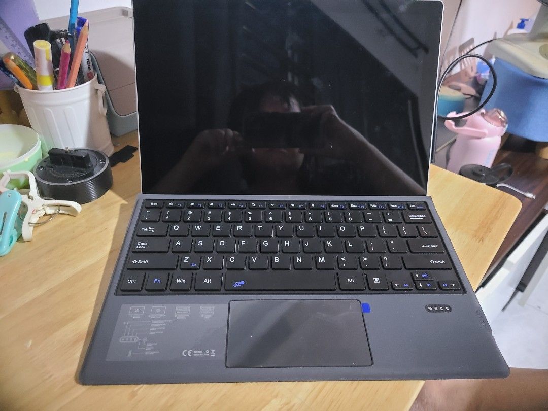 💸 "Faulty Battery Surface Pro 5 - **i5/8GB/256GB** (Use as laptop) (Category: Laptops & Notebooks) located in Singapore. Submitted by ipadairfour (Listing ID 1372005835, Image 1). Description: 🚨 Microsoft Surface Pro 5 (i5/8GB/256GB) - Faulty Battery | CHEAP Desktop Replacement!** ✔ **Fully Functional When Plugged In** - Perfect as a **home/office desktop** or **workstation** ✔ **Powerful Specs**: Intel i5 | 8GB RAM | 256GB SSD (Great for Offic