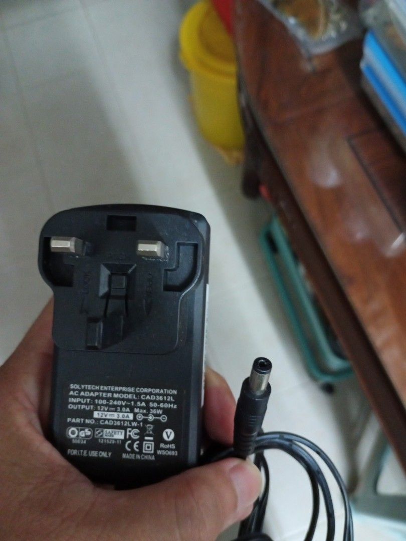 AC adapter CAD3612L output 12V 3A (Category: Chargers) located in Singapore. Submitted by lyeheng22 (Listing ID 1372043672, Image 2). Description: charger input 100-240V 1.5A output 12V 3A solytech part no CAD3612LW-1.