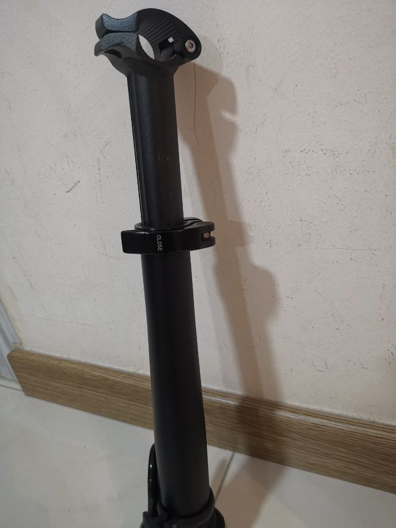 Adjustable stem Crius (Category: Parts & Accessories) located in Singapore. Submitted by fallenangel28 (Listing ID 1372017894, Image 1). Description: .