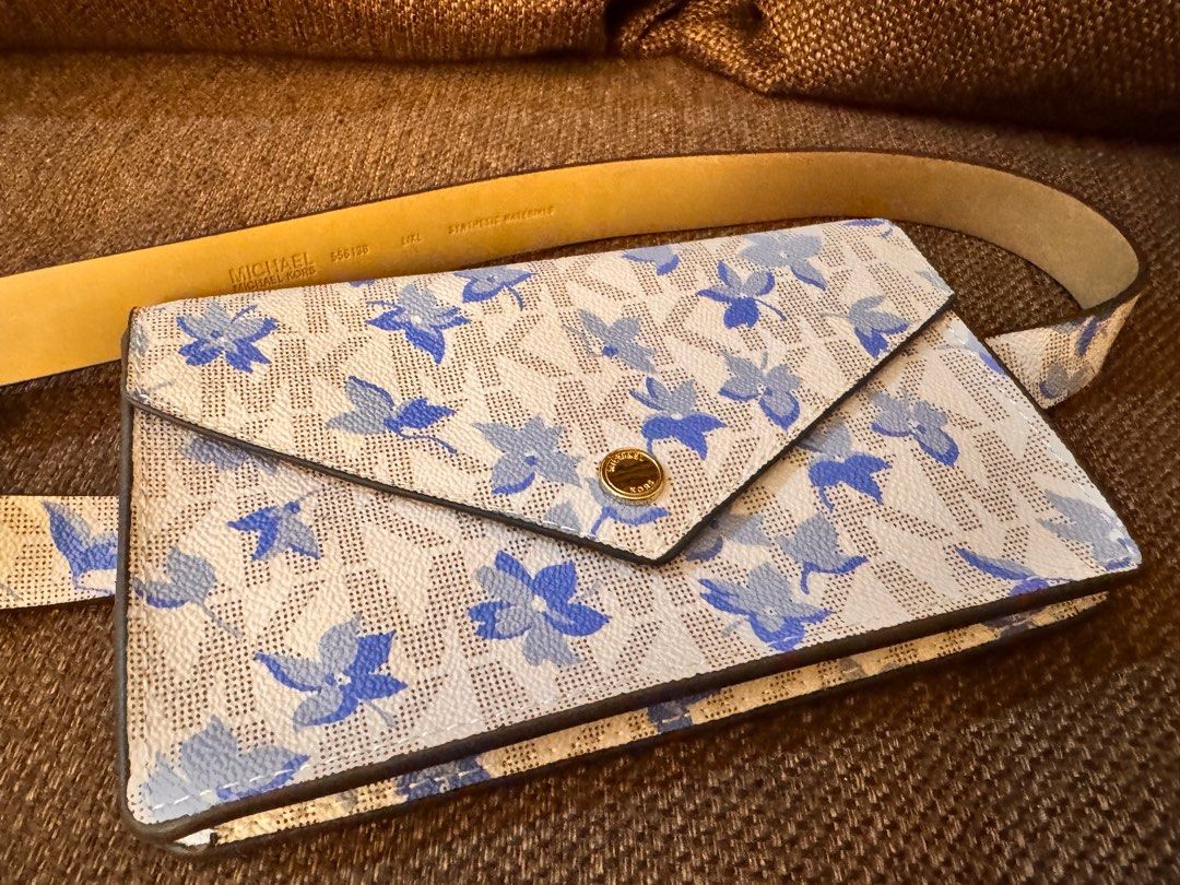 Authentic Michael Kors belt bag (Category: Luxury Bags & Wallets) located in Bacoor. Submitted by marylhouis38757 (Listing ID 1371922287, Image 2). Description: Brandnew Authentic MK belt bag from US. With tag. Best for M-Large frame. Fit 15 pro max. For shipping mode: LBC This Michael Kors belt purse is a stylish and functional accessory for any woman. The tan color and MK logo signature pattern make it a perfect match for any outfit. The bag is