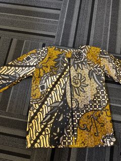 (Category: ) located in . Submitted by ___preloved.bytyaraa (Listing ID 1372013483, Image 1). Description: .